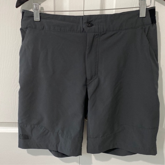 The North face paramount shorts - Picture 7 of 12